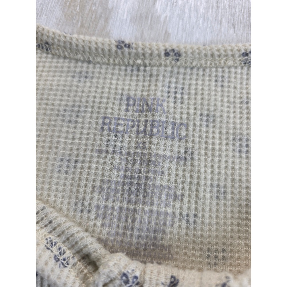 Pink Republic Kids XS Cream Floral Waffle Knit Thermal Henley Cottagecore Y2K - Picture 2 of 5